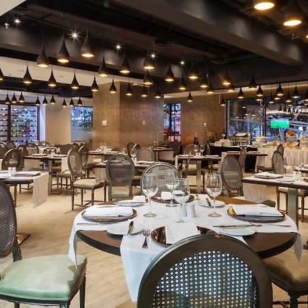 ホテル リーガル パシフィック サンティアゴ エクステリア 写真 Restaurant in the hotel