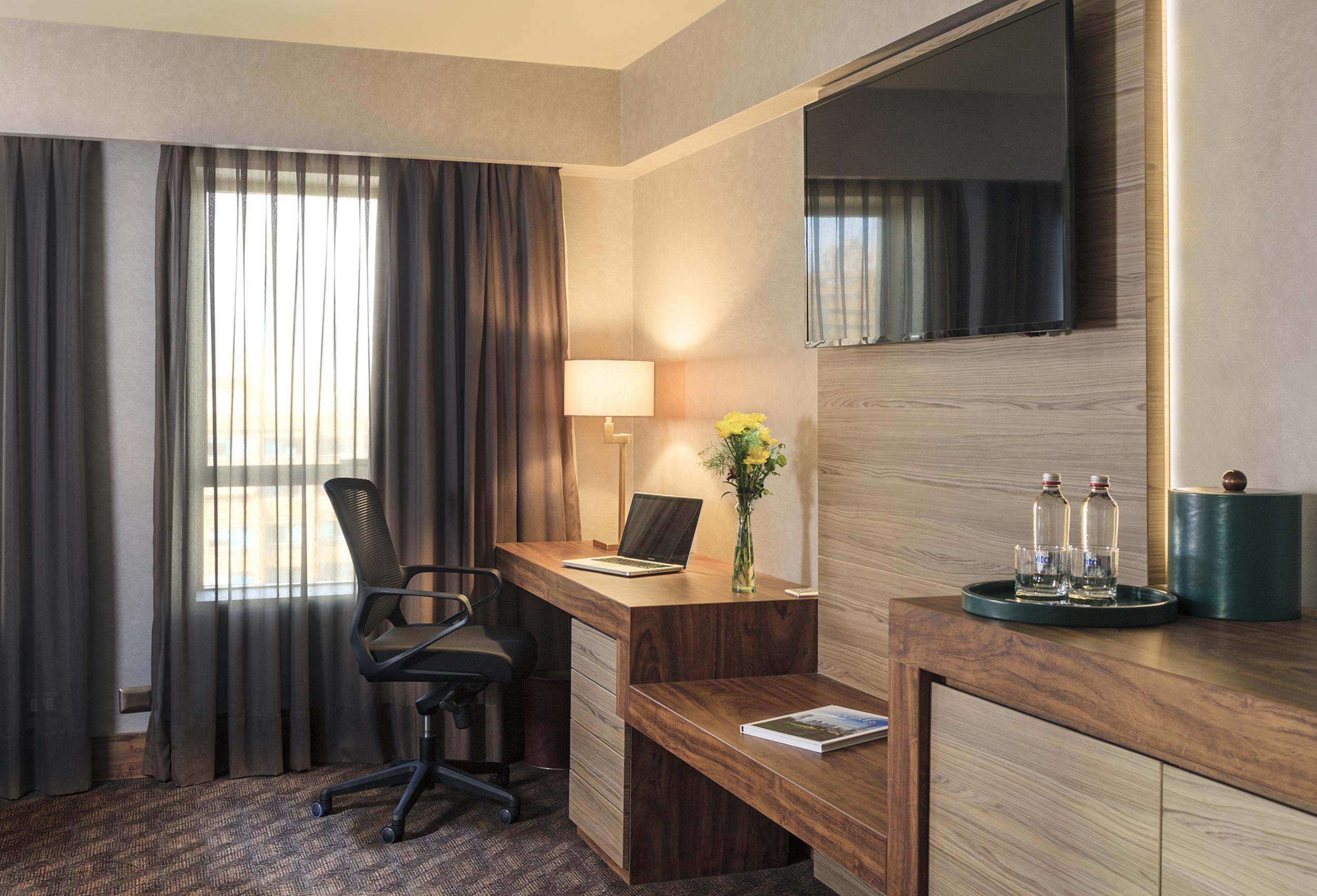 ホテル リーガル パシフィック サンティアゴ エクステリア 写真 A room at the hotel