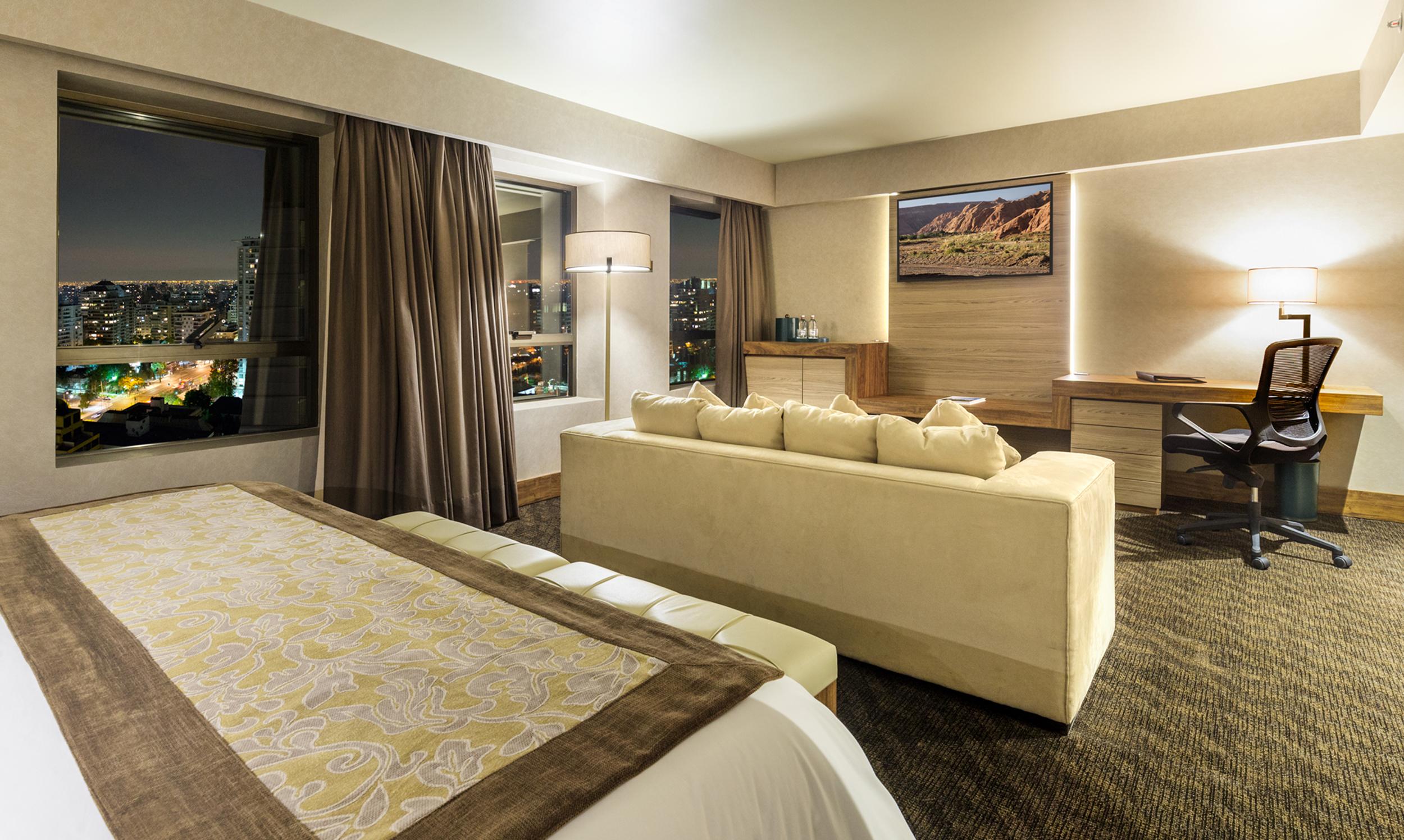 ホテル リーガル パシフィック サンティアゴ エクステリア 写真 A suite at the hotel