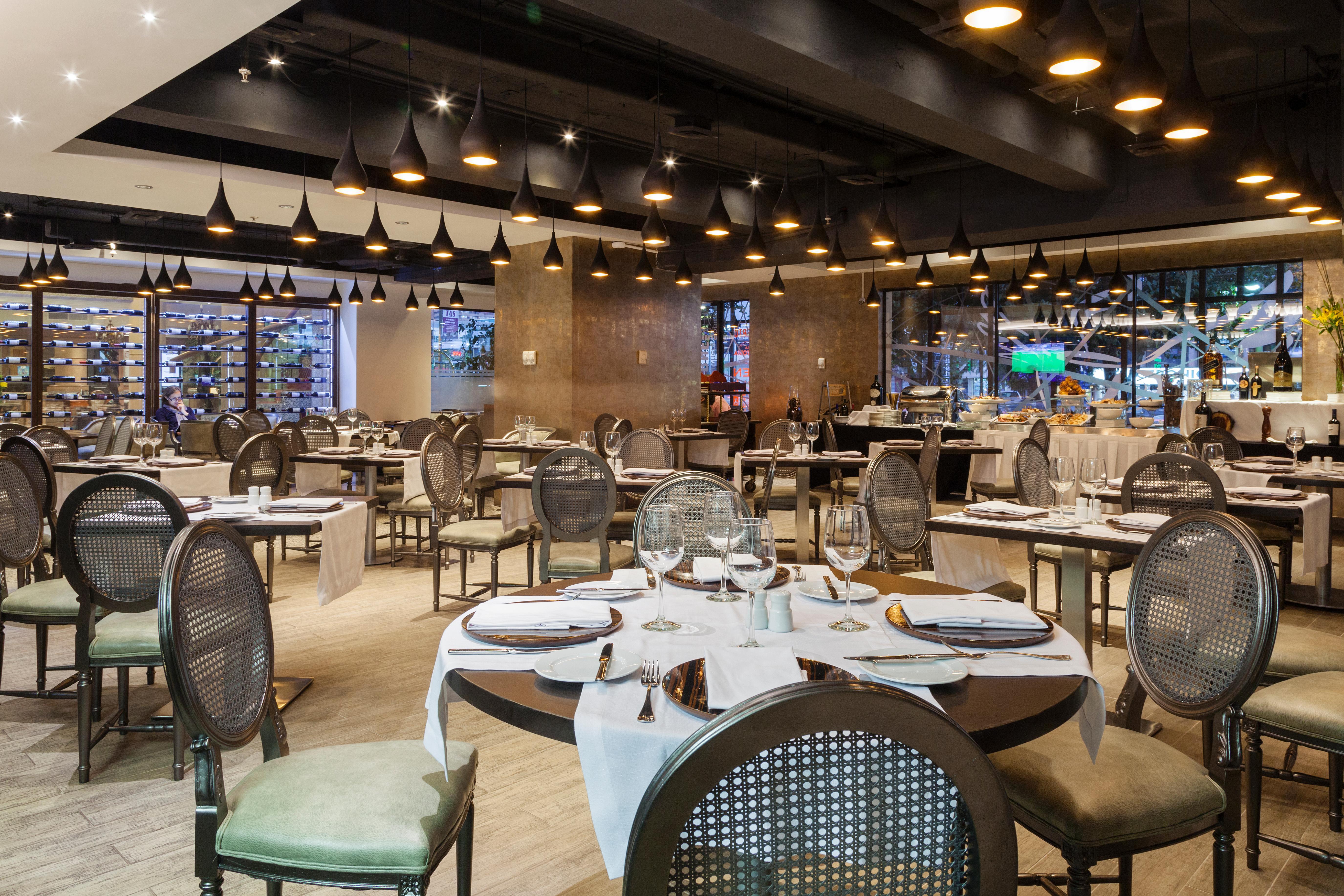 ホテル リーガル パシフィック サンティアゴ エクステリア 写真 Restaurant in the hotel