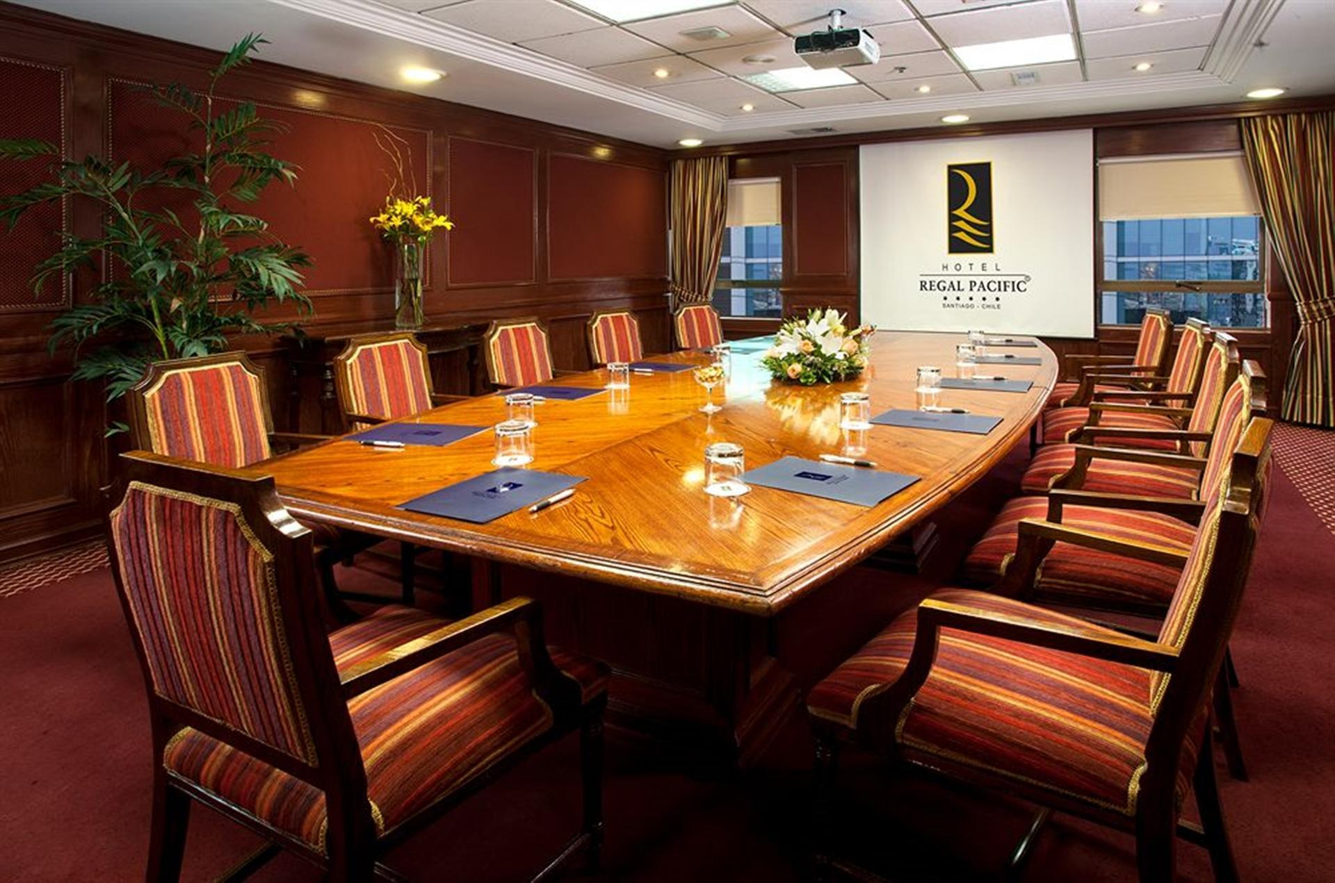 ホテル リーガル パシフィック サンティアゴ エクステリア 写真 Regal Pacific Hotel, Hong Kong