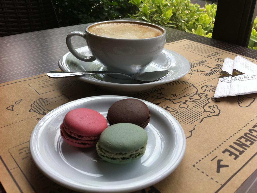 ホテル リーガル パシフィック サンティアゴ エクステリア 写真 Macarons and coffee